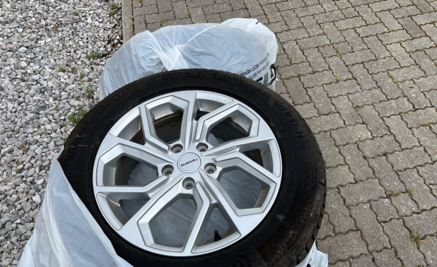 Subaru Crosstrek 2,0i e-Boxer HEV CVT Premium Allrad Aut.