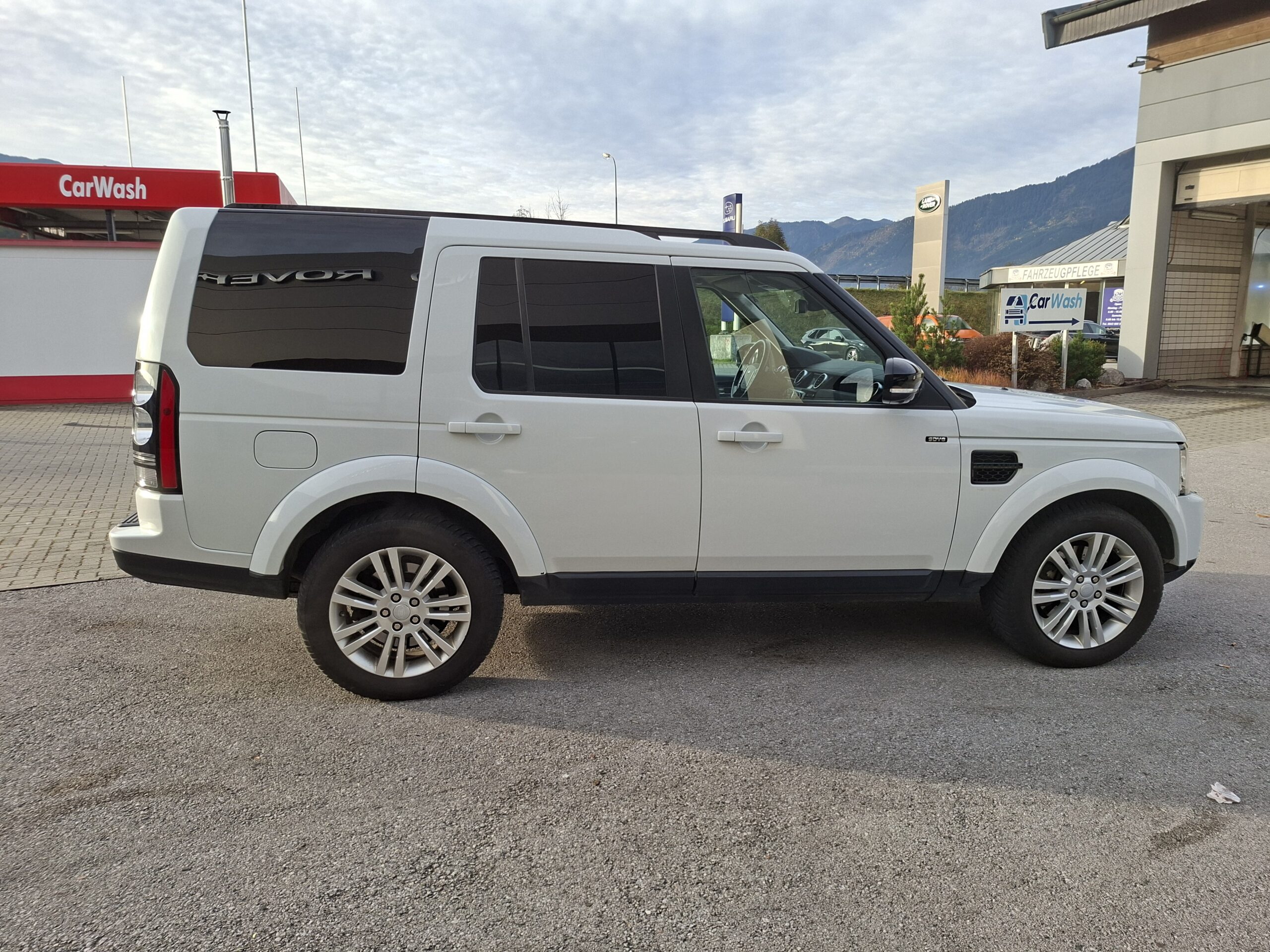 Land Rover Discovery 3,0 SDV6 HSE
