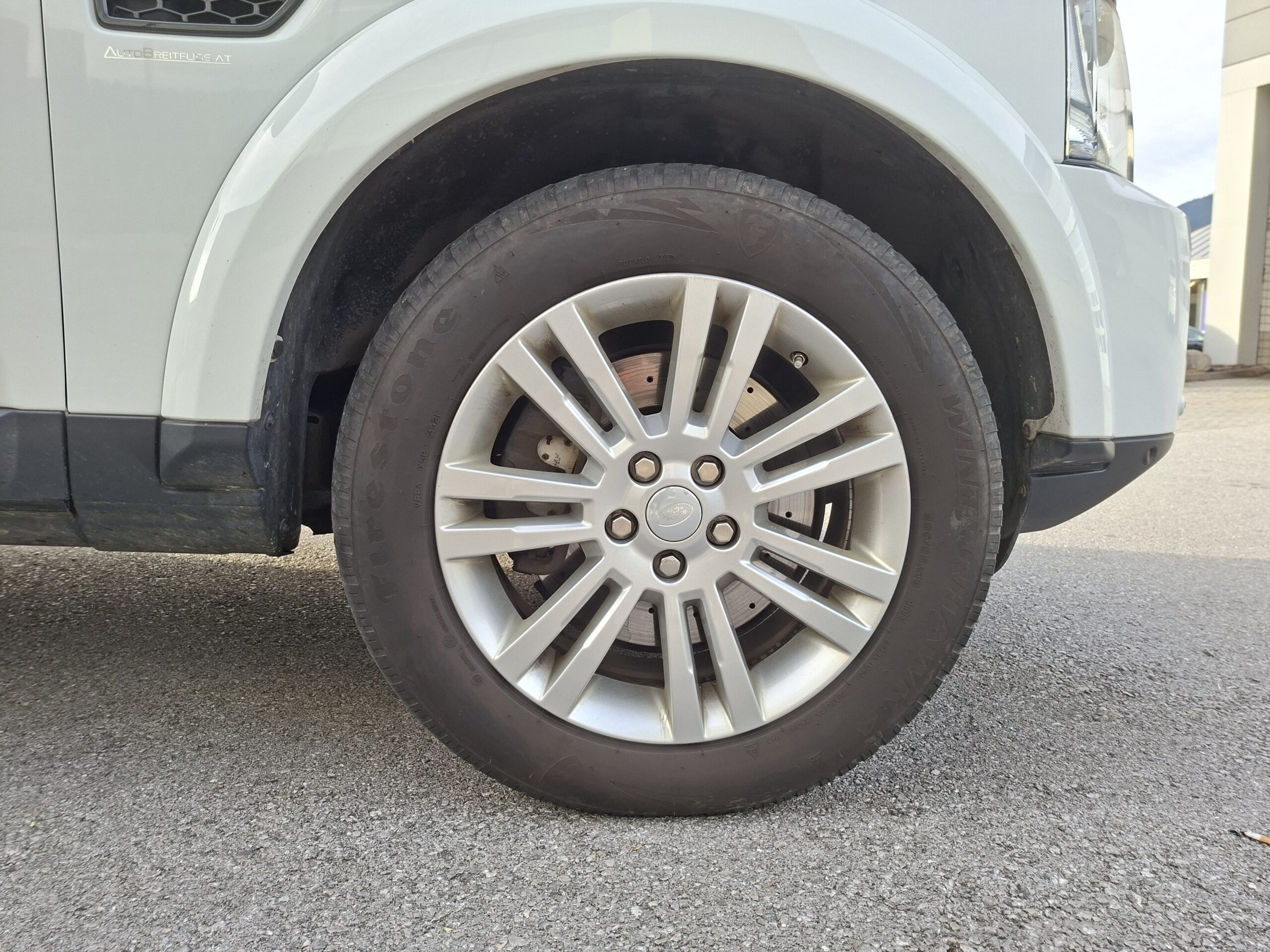 Land Rover Discovery 3,0 SDV6 HSE