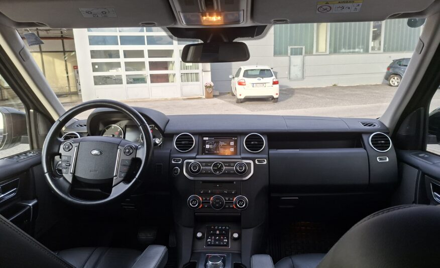 Land Rover Discovery 3,0 SDV6 HSE