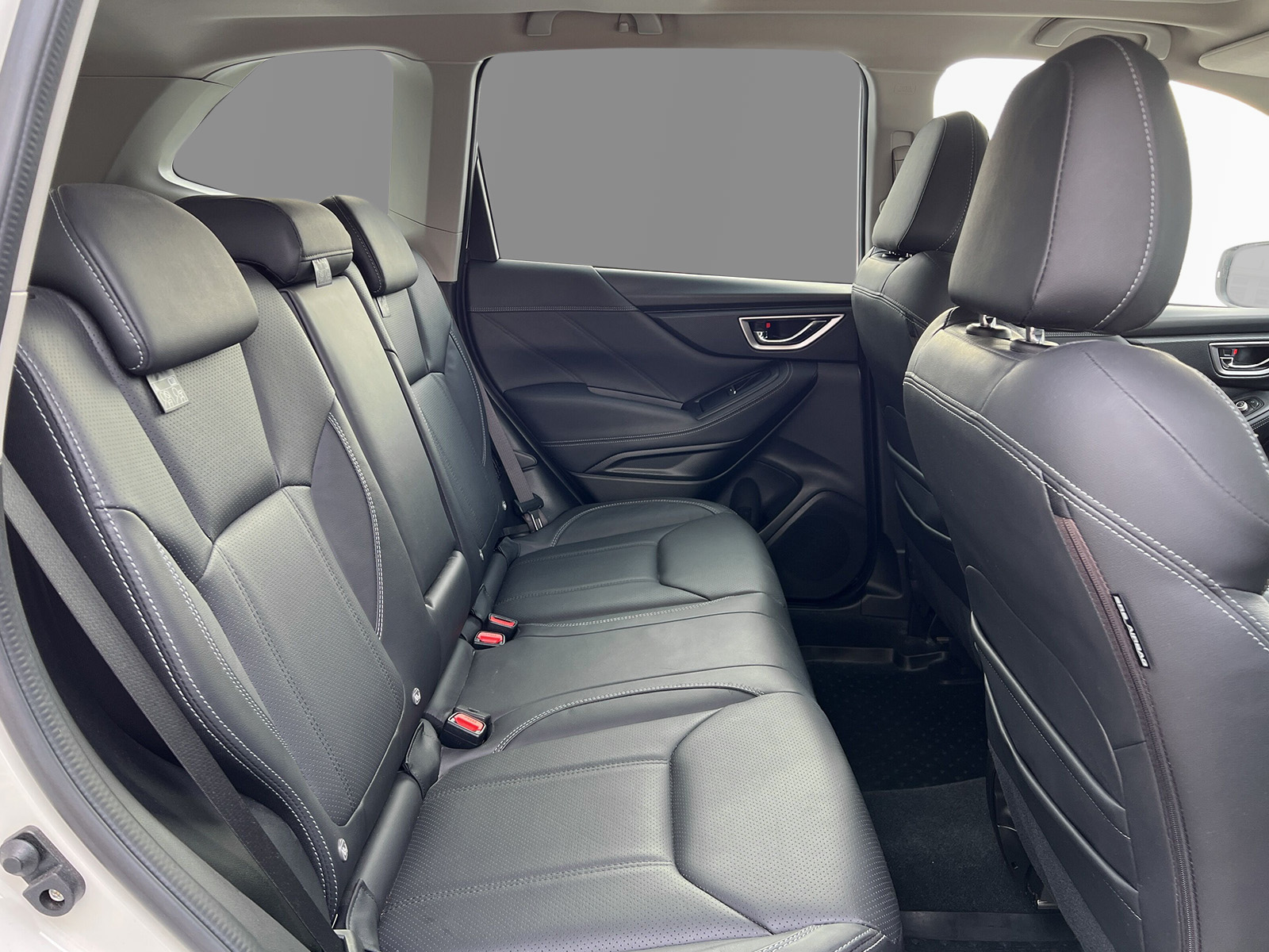 Subaru Forester 2,0i e-Boxer Premium AWD Aut.