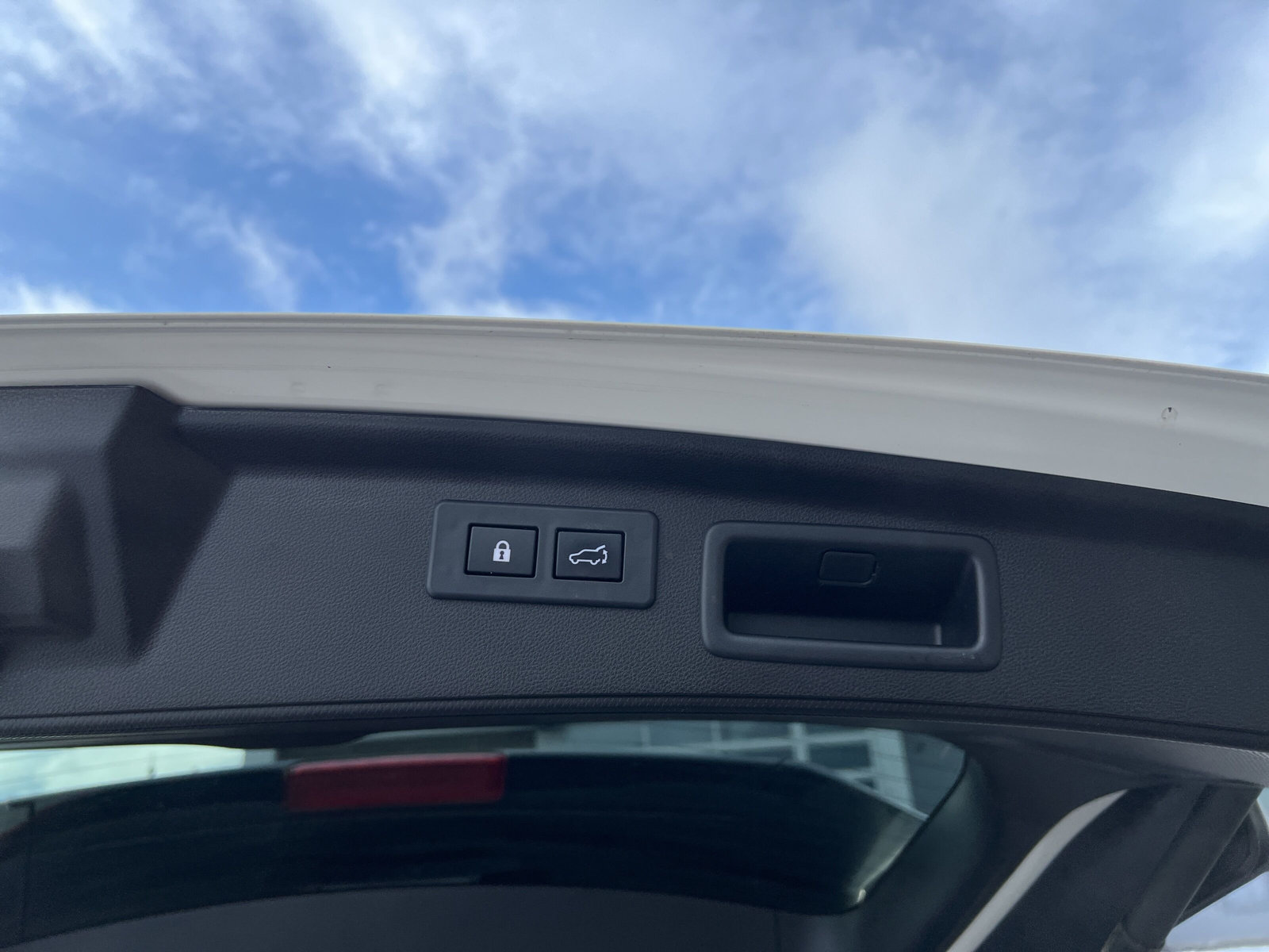 Subaru Forester 2,0i e-Boxer Premium AWD Aut.