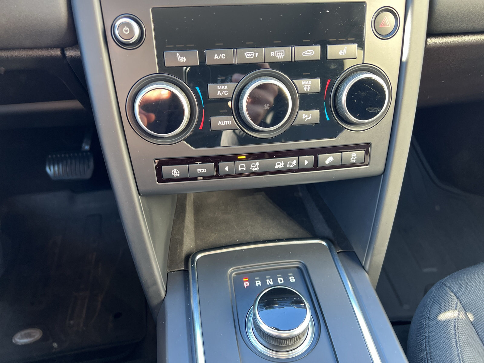 Land Rover Discovery Sport 2,0 TD4 Pure 150PS Allrad Automatik