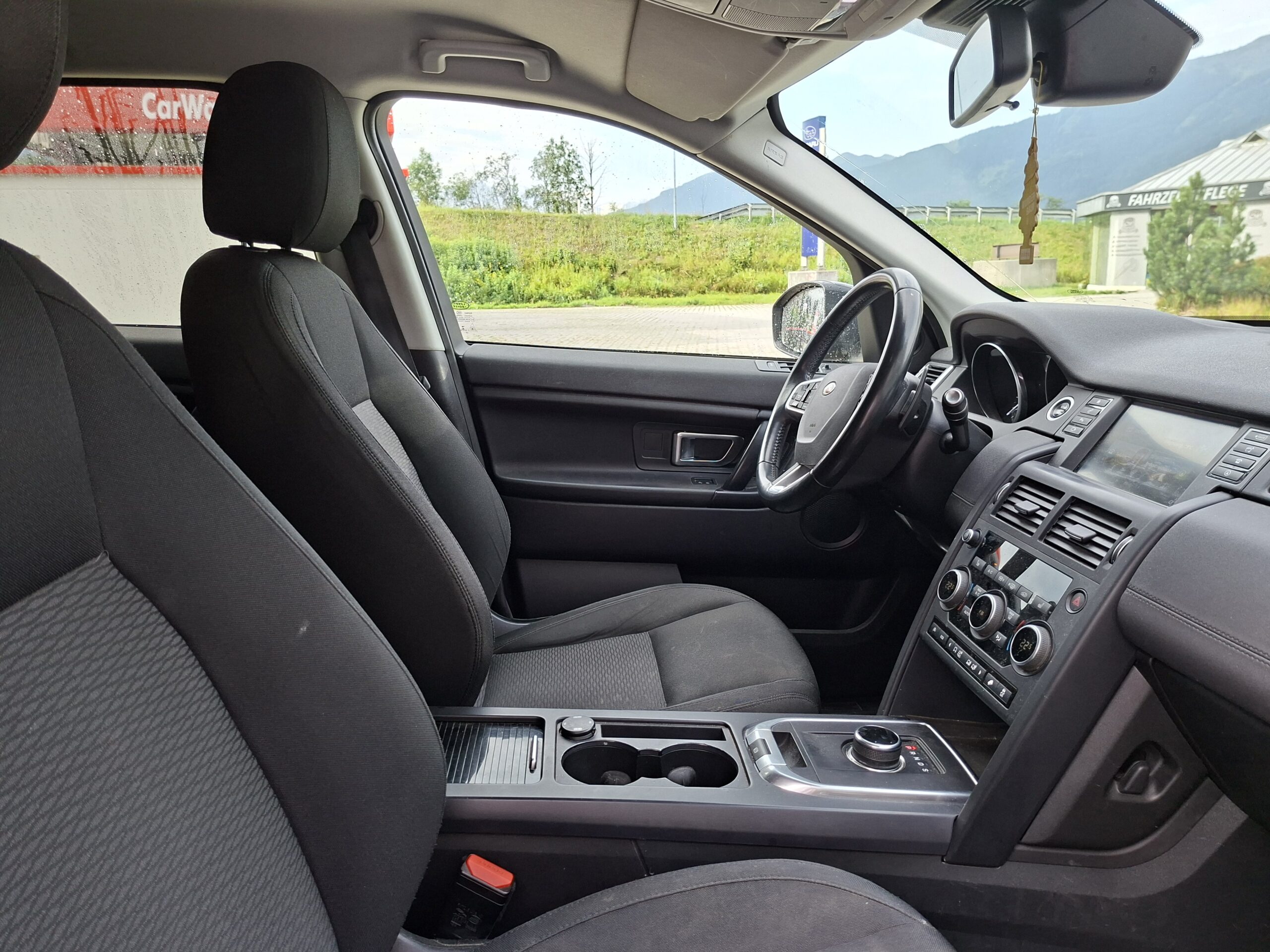 Land Rover Discovery Sport Pure, Allrad, Automatik
